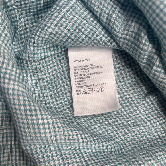 Tommy Bahama Medium Ladies 3/4 Sleeve Green White Blouse Rayon - Picture 4 of 5